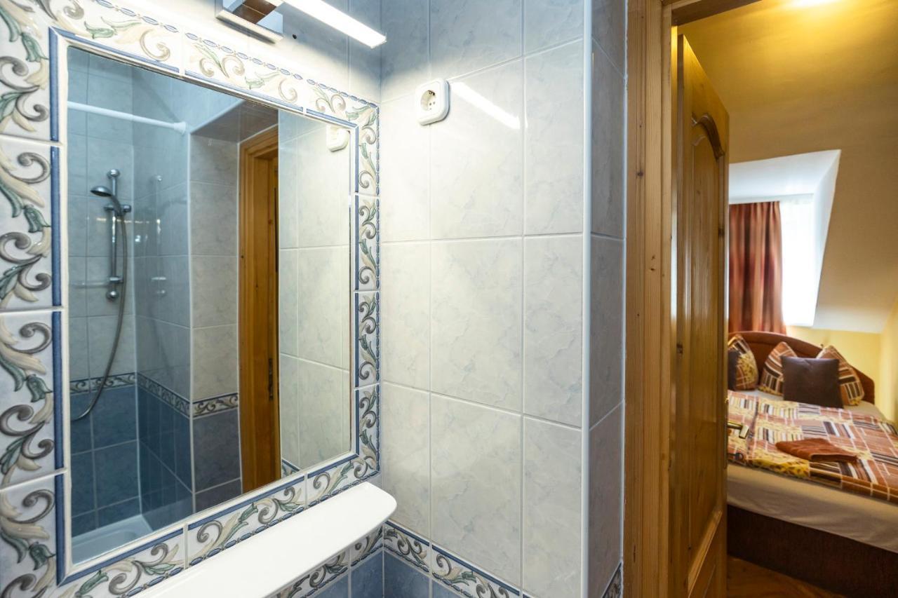 לינה וארוחת בוקר אגר Cecey Vendeghaz מראה חיצוני תמונה